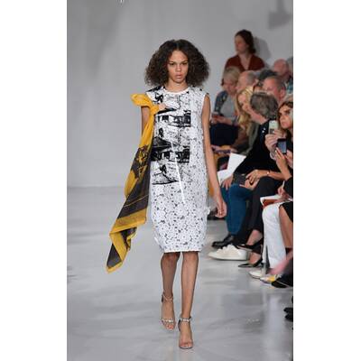 Calvin Klein Collection - Runway -  New York Fashion Week