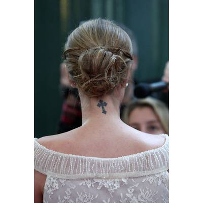 Erkennen Sie die Stars an den Tattoos? 