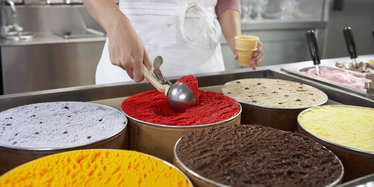 Schnitzel-Eis & Co: Hier gibt es jetzt die skurrilsten Eis-Sorten in Wien