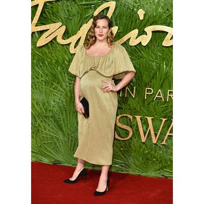 The Fashion Awards 2017 - Red Carpet