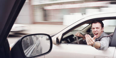 W&uuml;tender Autofahrer