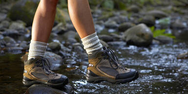 Gipfel-Schn&auml;ppchen! Diese Marken-Wanderschuhe gibt&rsquo;s jetzt g&uuml;nstiger