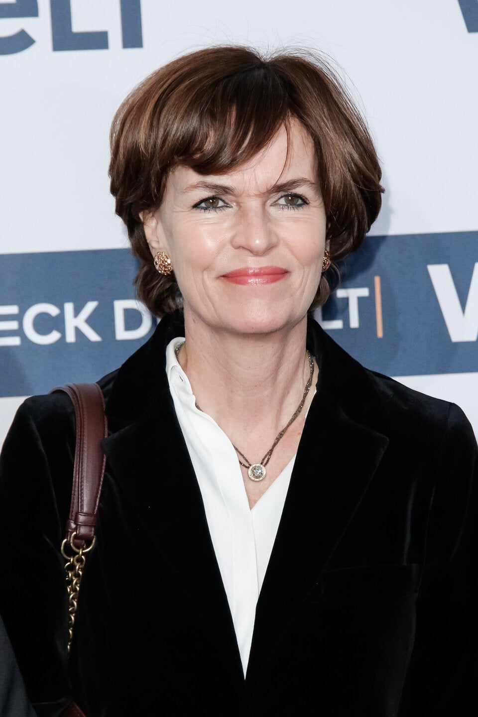 Feiertags-Knaller: DIESE Firma will Ostern abschaffen