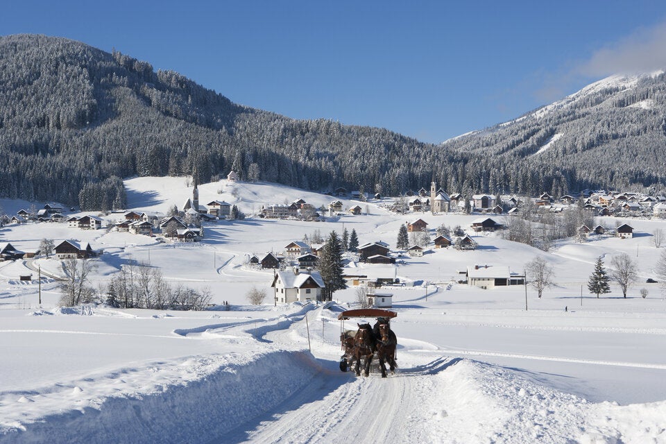 Pittoresk: Winterzauber mit Dachsteinkulisse.