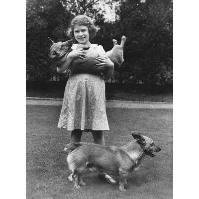 Queen Elizabeth wird 90