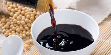 Todesfalle Sojasauce! So wenig davon kann dich umbringen