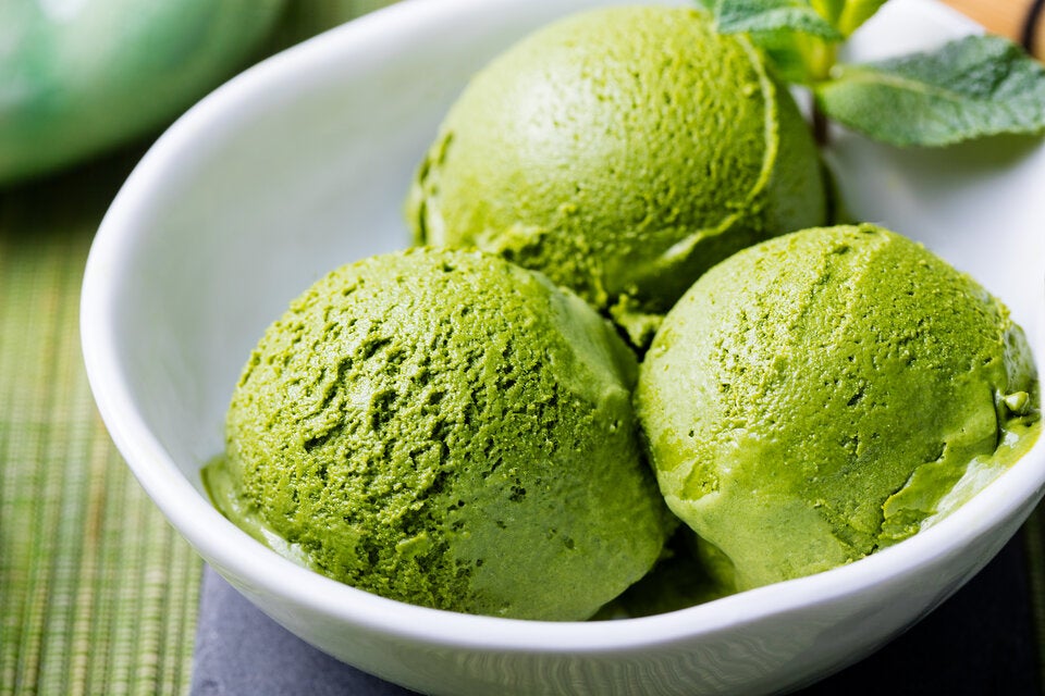 Mit diesen leckeren Matcha-Desserts grünt es grüner als grün!