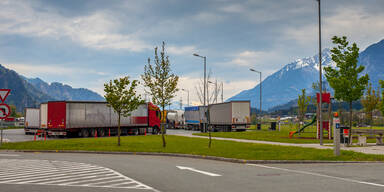 Rastst&auml;tte Autobahnparkplatz