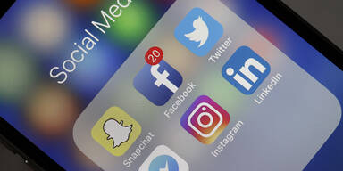 Facebook Instagram Twitter Social Media