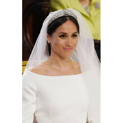 Meghan & Harry im Jaguar