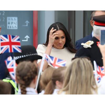 Queen Elizabeth & Meghan Marke 