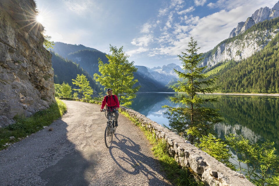 Frühling auf zwei Rädern: Die schönsten Radtouren durch Österreich 2025