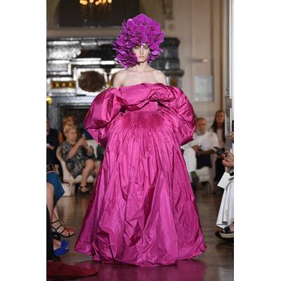 Valentino Couture HW 18/19
