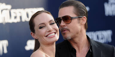 Angelina Jolie & Brad Pitt