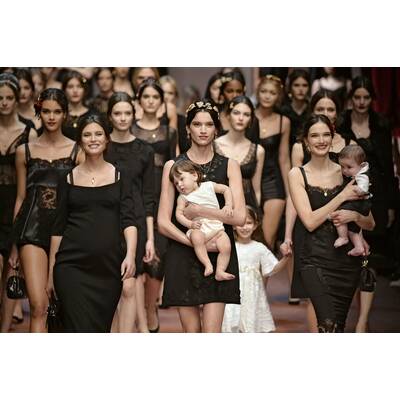 Dolce & Gabbana Fall/Winter 2015/2016