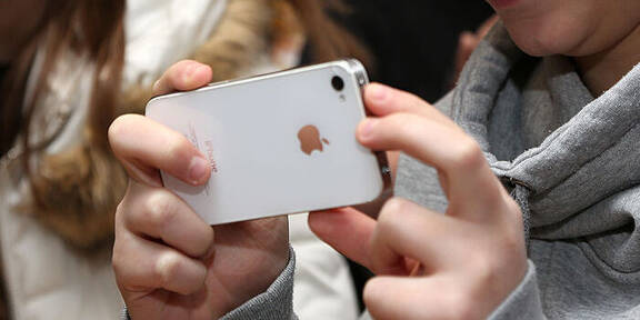 Teenie-Bande nach iPhone-Coup geschnappt - jüngster Täter erst 12!