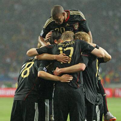 Alle Bilder zum Spiel