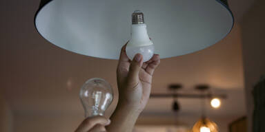 Stromschlag beim Glühbirnentausch - Braunauer tot