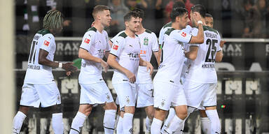 H&uuml;tter-Elf feiert 2:1-Sieg &uuml;ber VfL Bochum