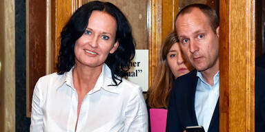 Jetzt geht's rund im Parlament