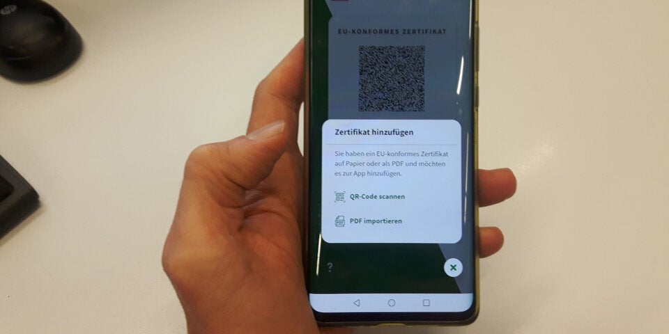 Grünen Pass für (Erst-)Geimpfte aufs Handy holen/ausdrucken