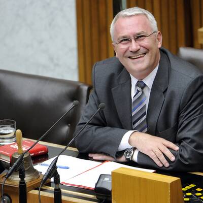  Die Causa Graf, Diplomatenpässe und das Transparenzpaket werden im Hohen Haus diskutiert.