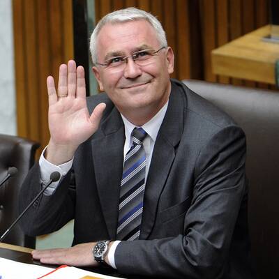  Die Causa Graf, Diplomatenpässe und das Transparenzpaket werden im Hohen Haus diskutiert.