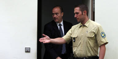 Gier-Banker muss 8 Jahre hinter Gitter