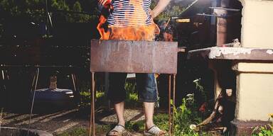 Grill - Mann - Grillsaison 2018