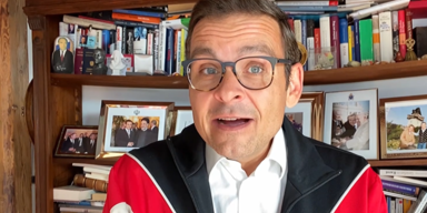 Jung, intrigant, machtversessen