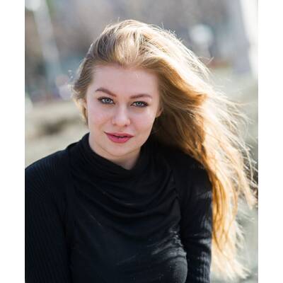 Zoe Straub: Ihre besten Bilder