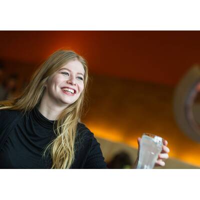 Zoe Straub: Ihre besten Bilder