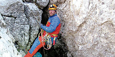Verletzter Forscher in ­Riesenhöhle ­gefangen