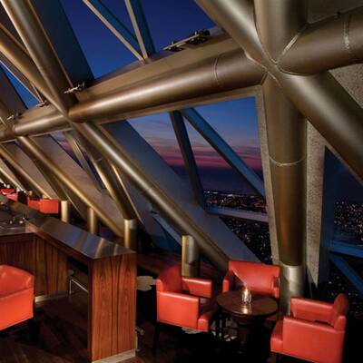 35520-sky_bar_2_traders_hot