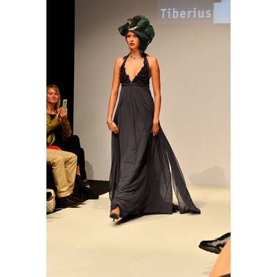 Tiberius: Vienna Fashion Week  