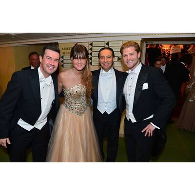 Die schönsten Opernball-Roben 2014