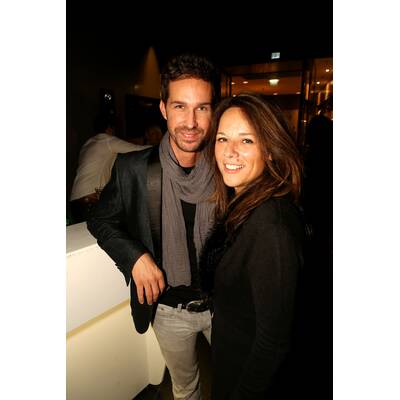 Sänger Martin 101 mit hübscher Begleitung 