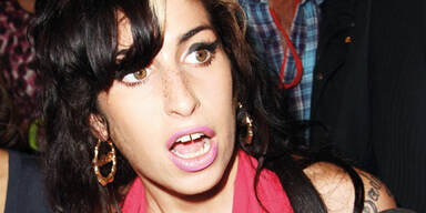 Amy WINEHOUSE