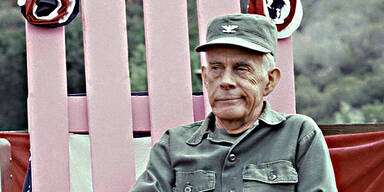 M*A*S*H Harry Morgan