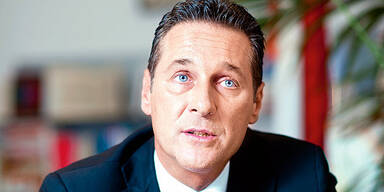 H.C. STRACHE / Interview