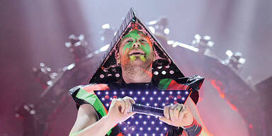 Deichkind Frequency 2011