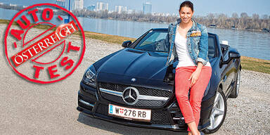 Schwimm-Star testet schnittigen Roadster