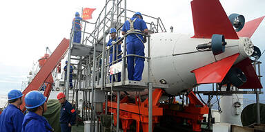 Chinesen tauchen 7.000 Meter in die Tiefe