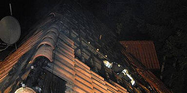 Mutter rettet Tochter (4) vor Feuer-Inferno