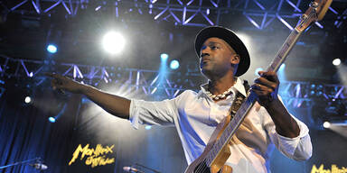 Marcus MILLER mit Tourbus verunglückt