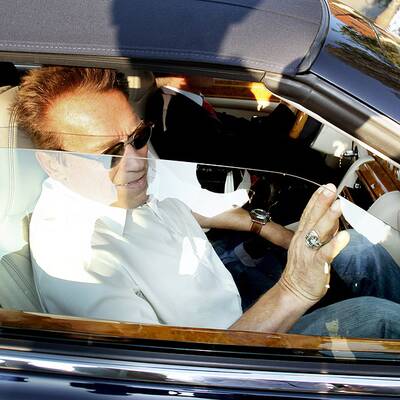 Arnold Schwarzenegger landet in Graz