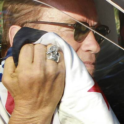 Arnold Schwarzenegger landet in Graz