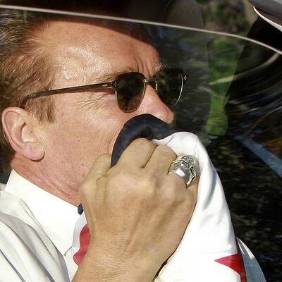 Arnold Schwarzenegger landet in Graz