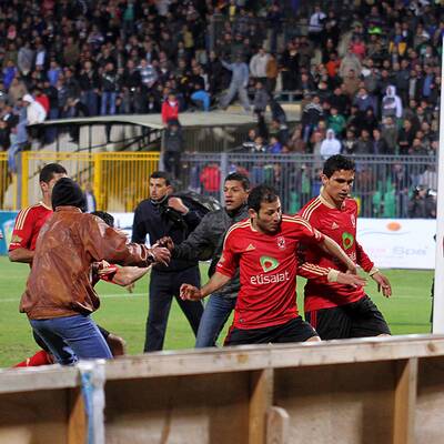 Schwere Ausschreitungen nach Fußball-Spiel