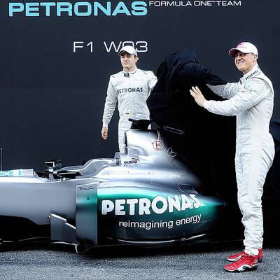 Neuer Mercedes W03 mit markanter Nase